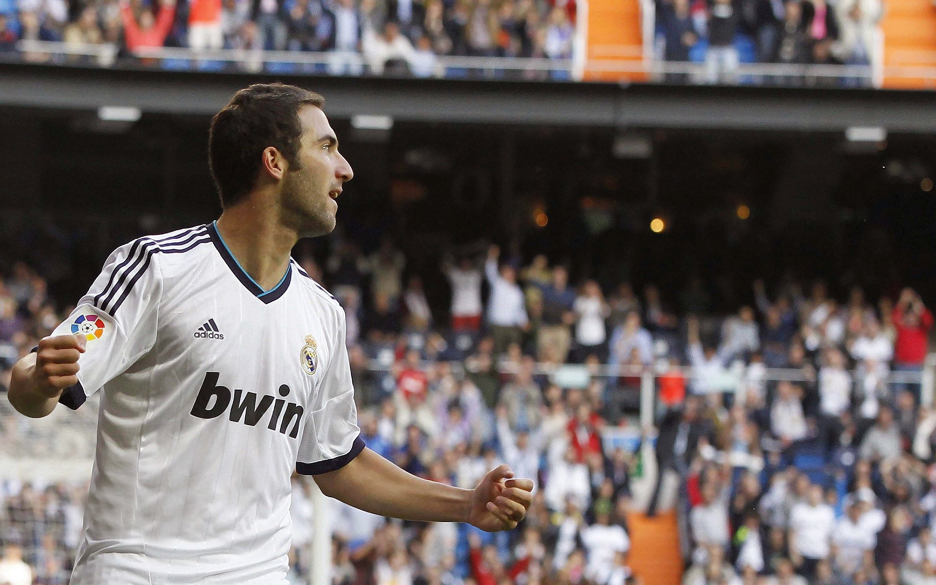 双城记，马刺式防守锁死华南虎，哈登欧冠半决赛上演王者接管